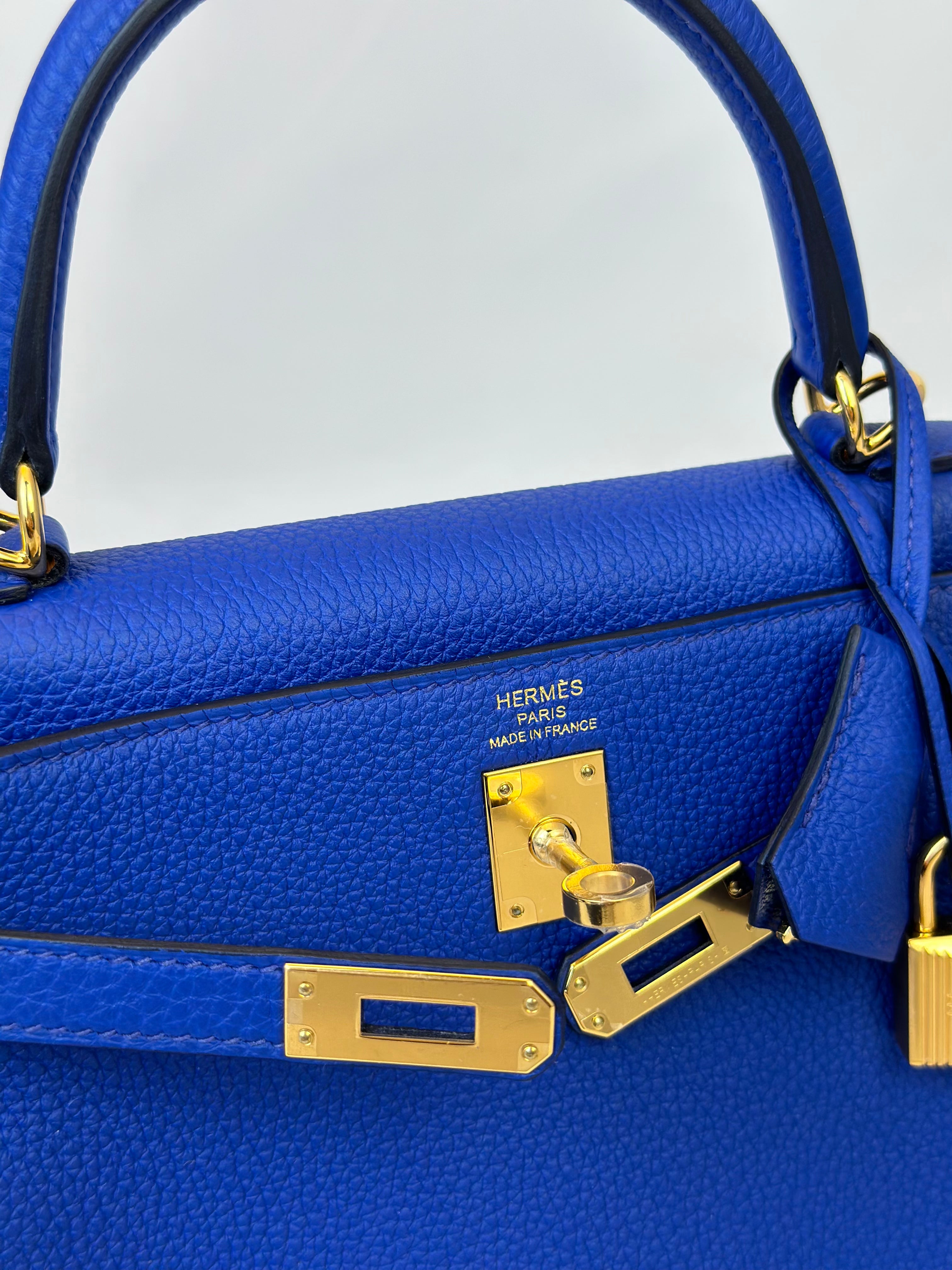 HERMES KELLY 25 TOGO BLUE ROYALE HANDBAG GOLD HARDWARE locks