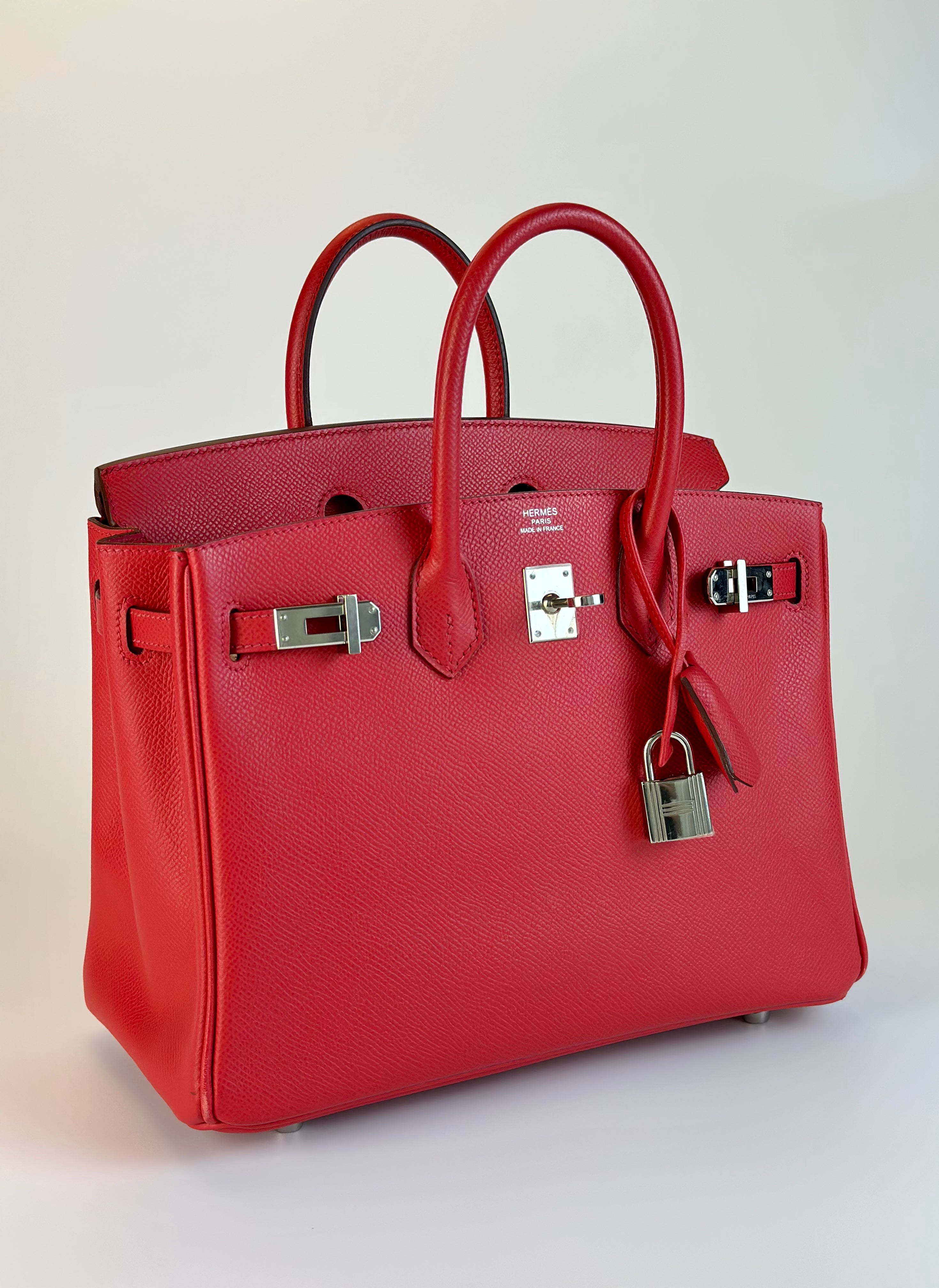 HERMES BIRKIN 25 RETOURNE EPSON BOUGAINVILLIER RED HANDBAG PALLADIUM HARDWARE front 45 degrees