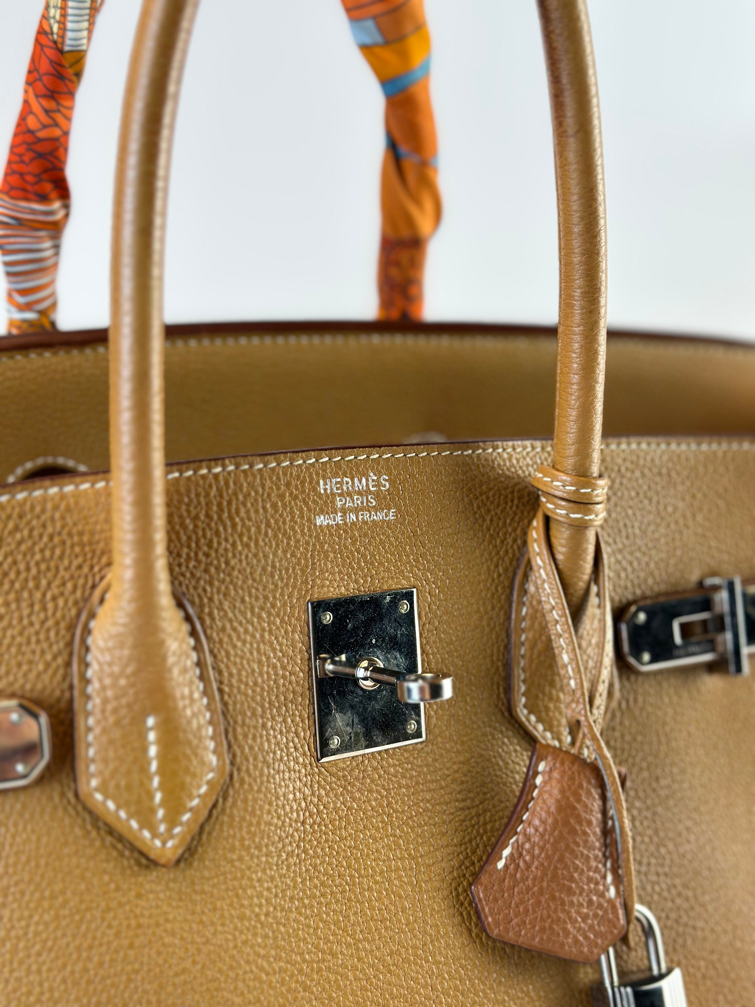 HERMES BIRKIN 30 RETOURNE TOGO BROWN HANDBAG PALLADIUM HARDWARE close up