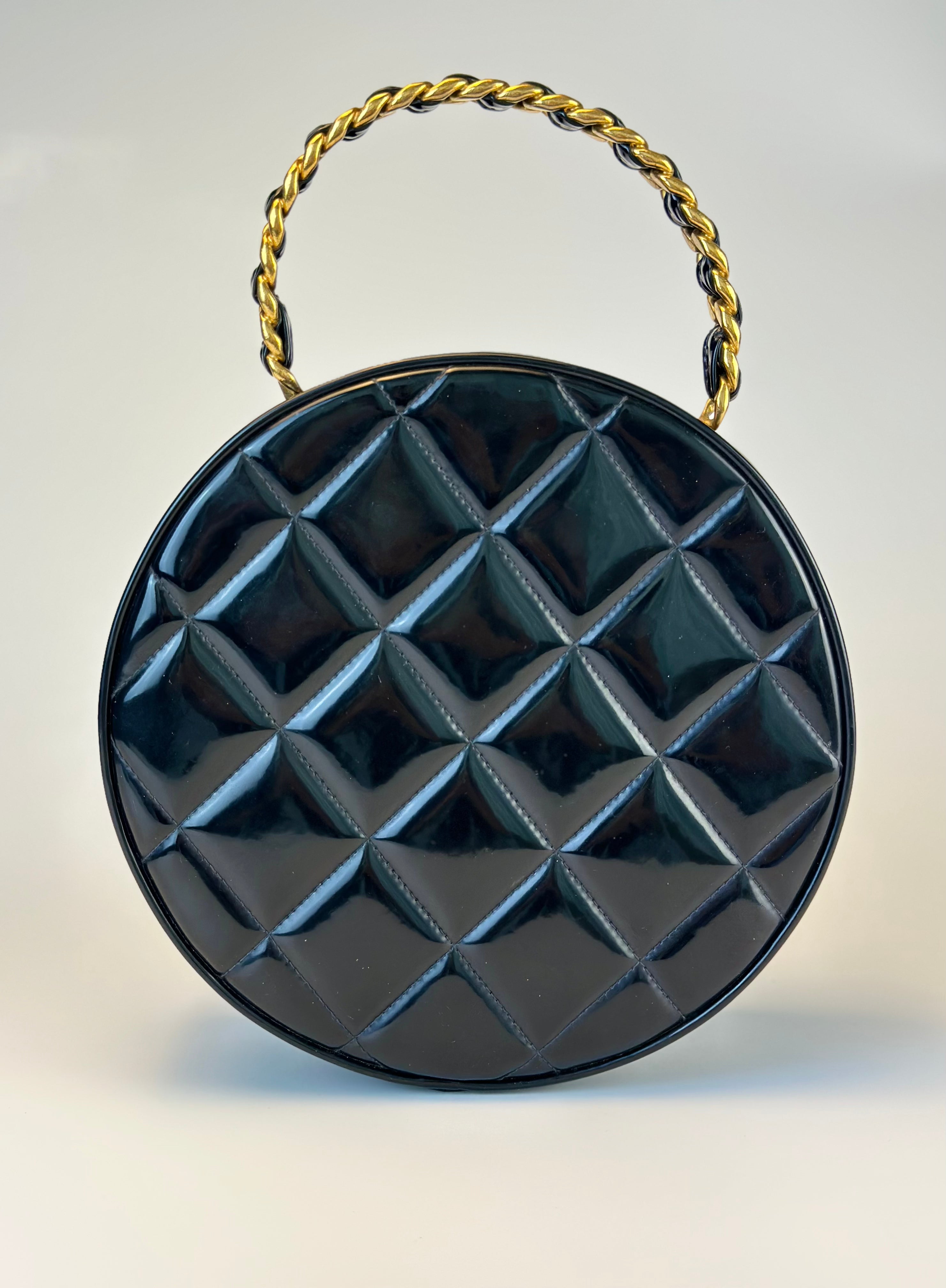 Chanel 1995 round vanity handbag